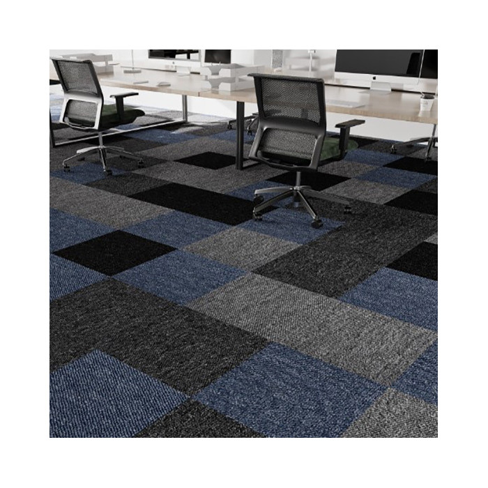 Sparkle Karo Halı | Şık, Dayanıklı ve Sessiz Zemin Çözümü